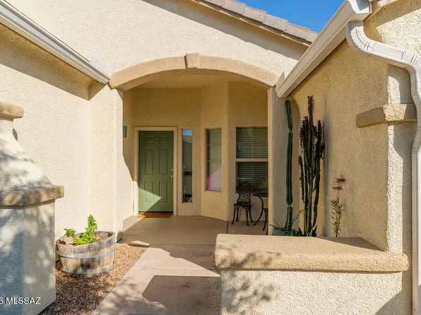 9426 N Stonebrook Dr, Tucson, AZ 85743