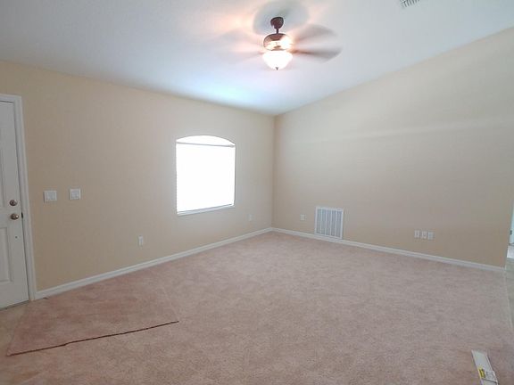 5th image of 166 Pine Crse