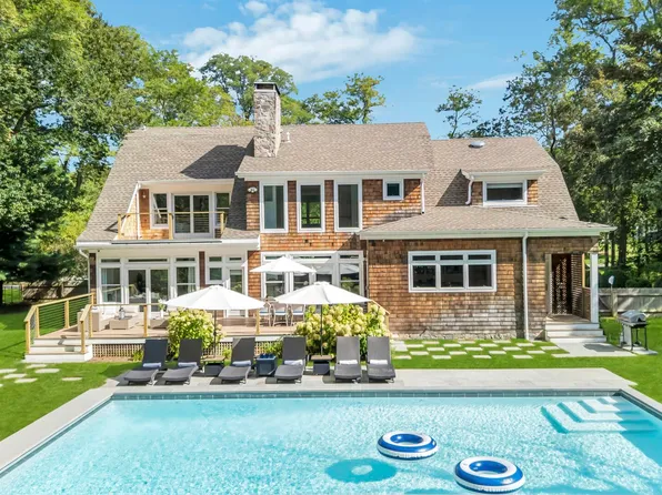 (undisclosed Address), Sag Harbor, NY 11963