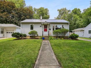 112 W Vermont Ave, Urbana, IL