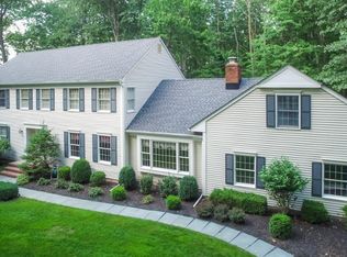 8 Summer Ln, Califon, NJ 07830