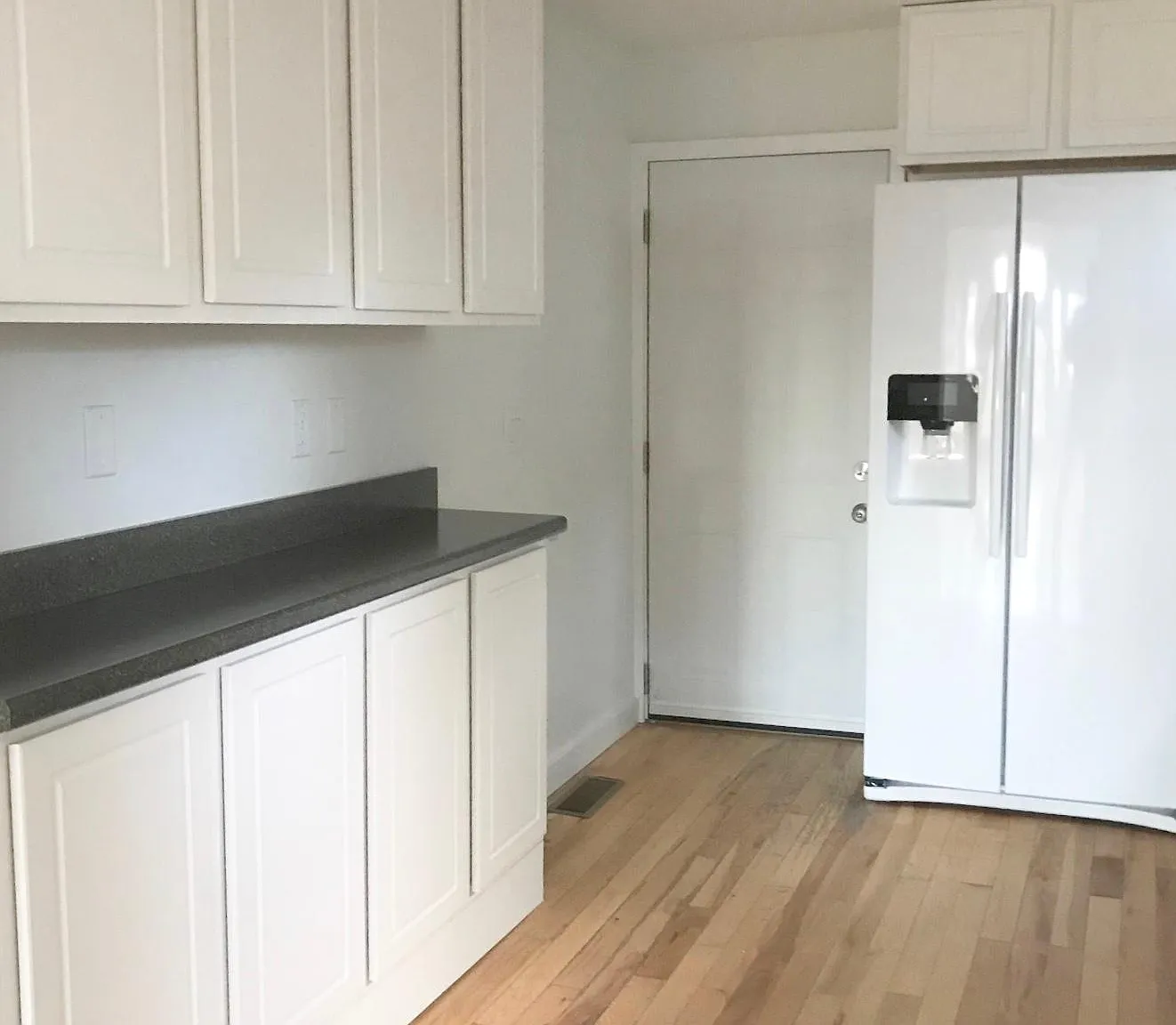 3 bed, $3,150 — Photo 2