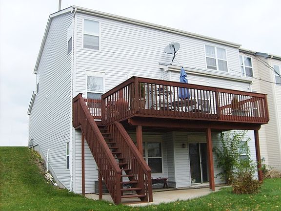 2nd image of 1905 Barnhill Dr