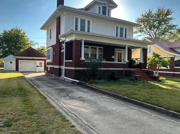 506 W Broadway St, Brunswick, MO 65236