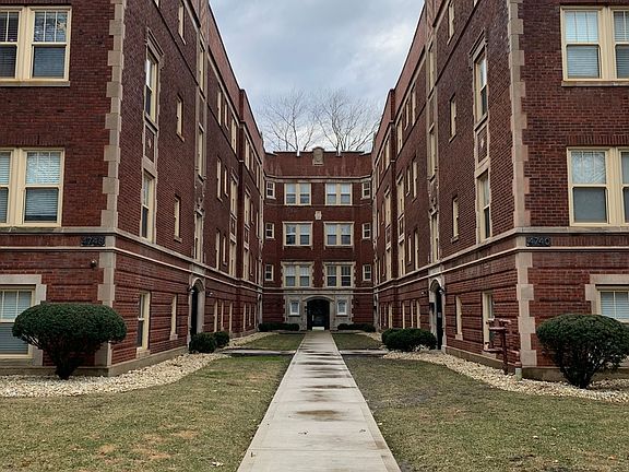 2nd image of 4744 S Greenwood Ave APT 2N