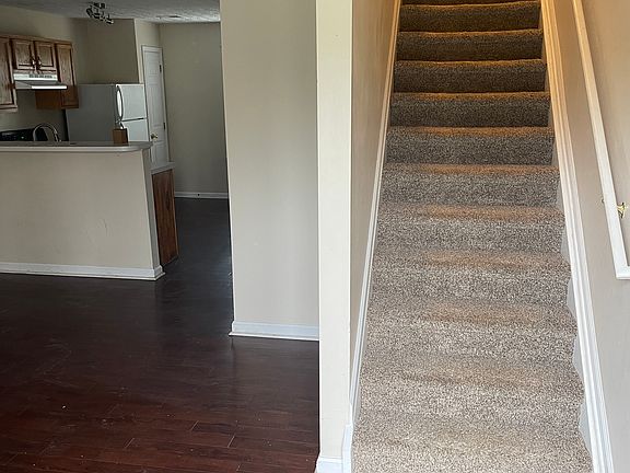 4th image of 546 Dabney Dr