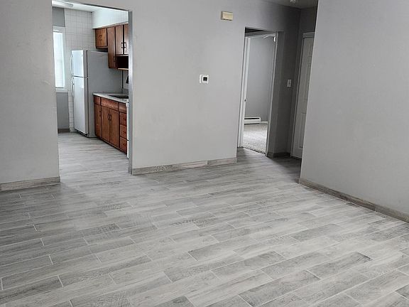 2nd image of 434 Filweber Ct #3