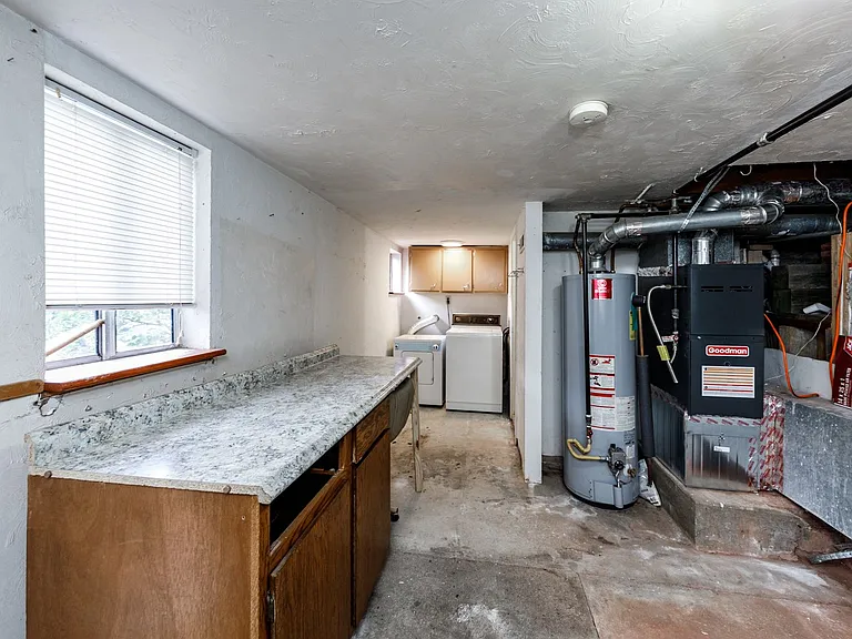 37 Delaware Rd — Photo 48