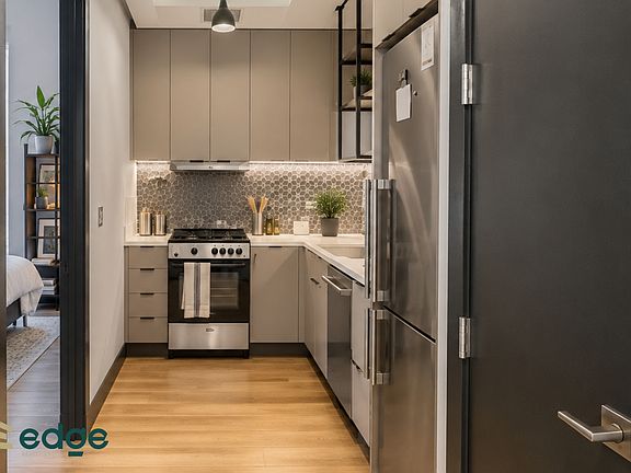 3rd image of 82 Jefferson St #3I