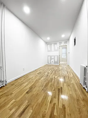 Rented by Coda Real Estate NYC | media 4