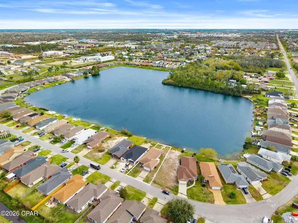 114 Lakeridge Dr, Panama City, FL 32405