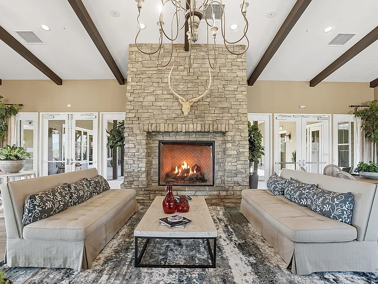 Oak Springs Ranch — Photo 29