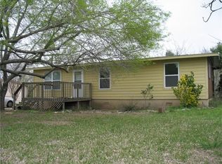 908 Glass Dr, Leander, TX 78641