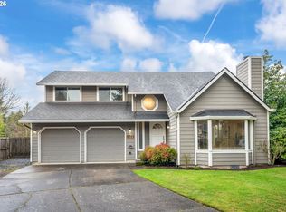 9711 SW Arikara Dr, Tualatin, OR 97062