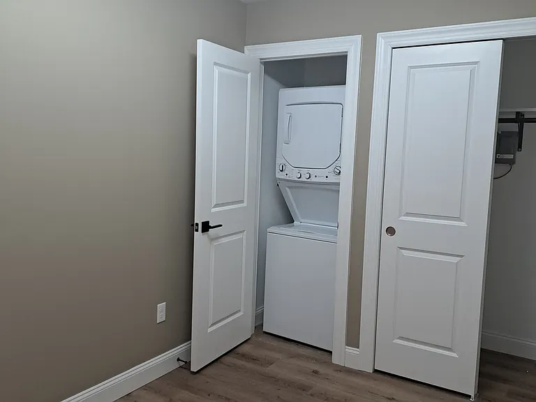 1493 E Emmaus Ave #202 — Photo 9