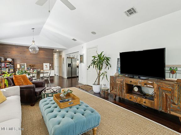 5th image of 1538 WESTWIND Drive
