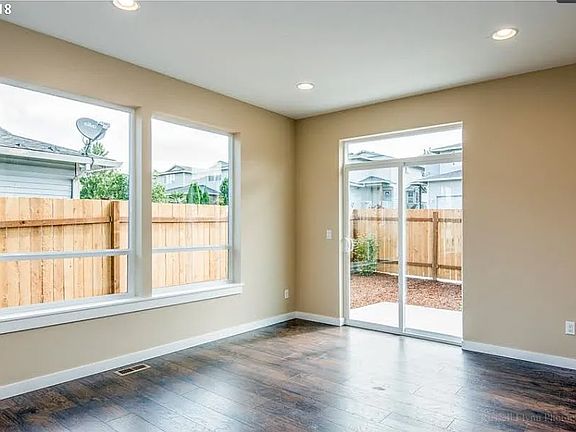 5th image of 1200 W 32nd Cir