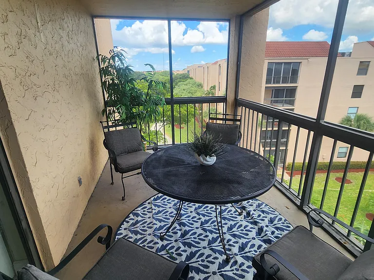 450 Egret Cir #9510 — Photo 24
