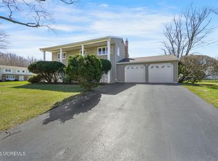 1 Sudbury Rd, Morganville, NJ 07751