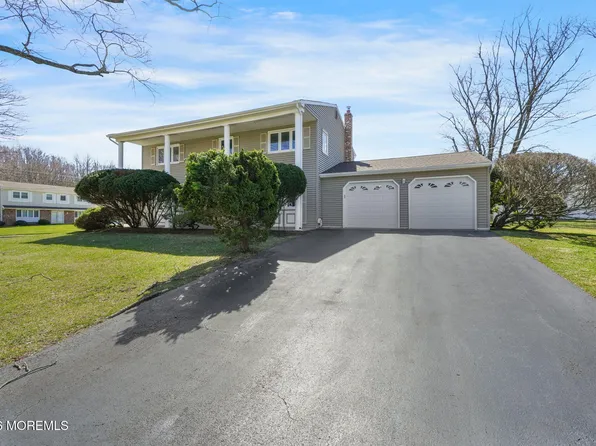 1 Sudbury Road, Morganville, NJ 07751