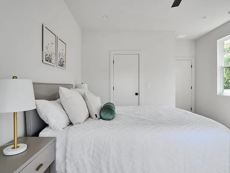 412 Hackberry Ln #A — Photo 20