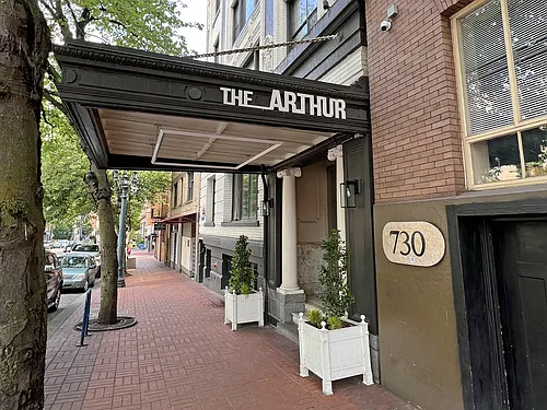 The Arthur Apartments Photo 1