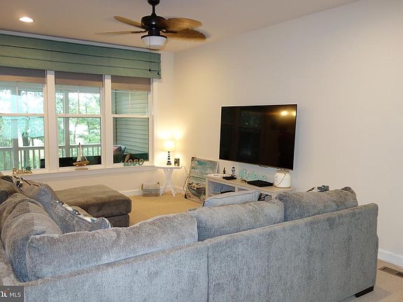 3rd image of 20032 Bluff Point Dr #6C