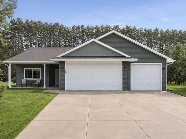 1400 Carriage Hill Dr, Hinckley, MN 55037