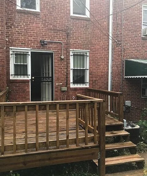 830 Montpelier St — Photo 29
