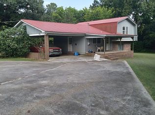 687 N Little Sand Mountain Rd, Armuchee, GA 30105