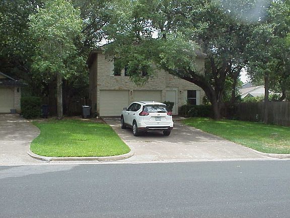 5th image of 735 Shiny Rock Dr