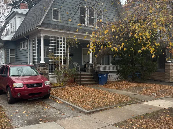 1314 W 89th St, Cleveland, OH 44102