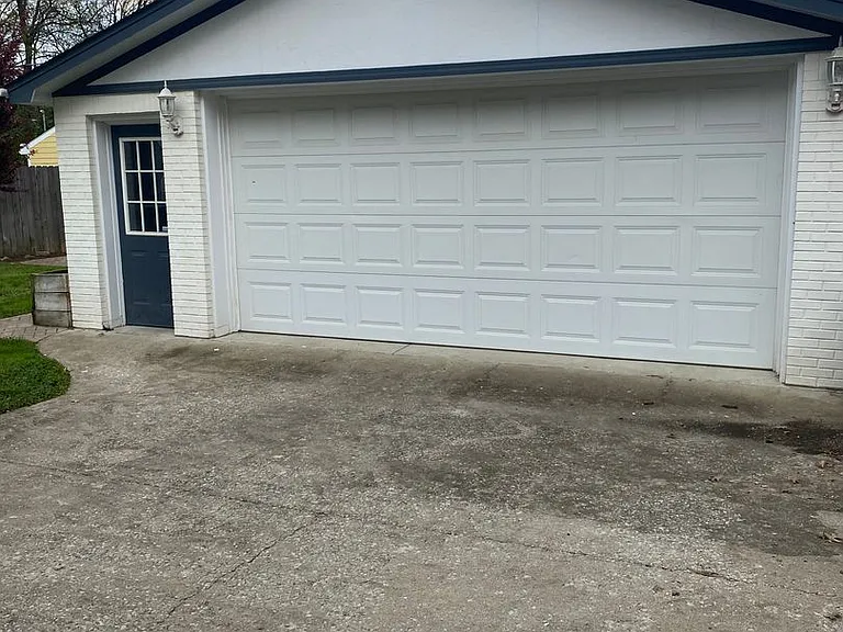 2534 Tennyson Ave — Photo 30