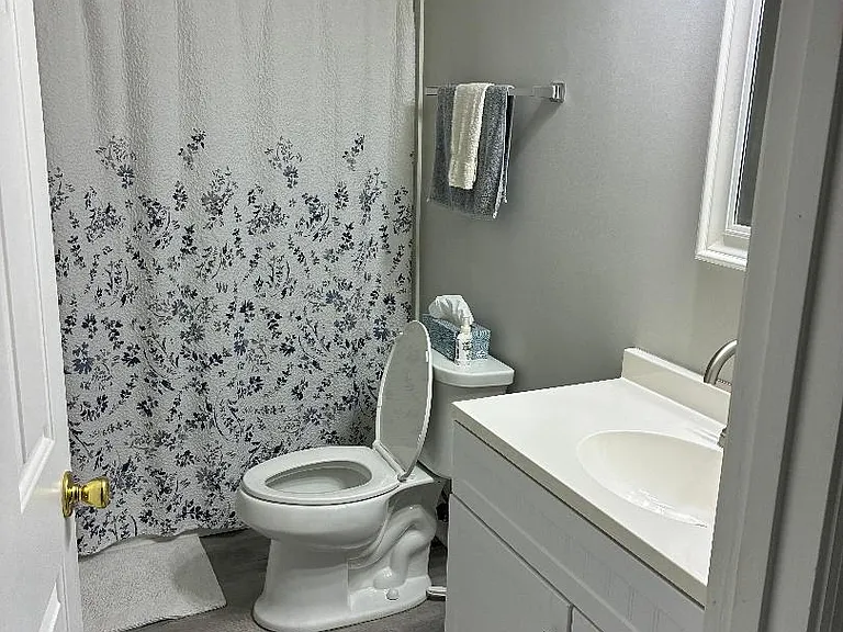 328 Sundown Rd — Photo 5