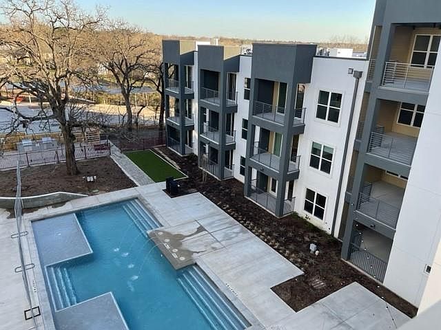 1st image of 4801 Springdale Rd #2211