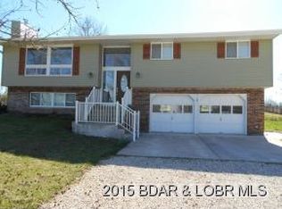 5 Wood River Rd, Lake Ozark, MO 65049