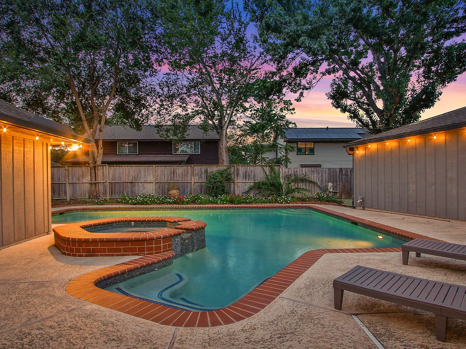 4 bed, 2306 sqft, $4,000 — Photo 4