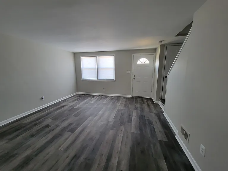 5253 Cedgate Rd #1 — Photo 6