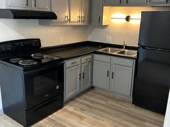 4444 N Division St APT 103