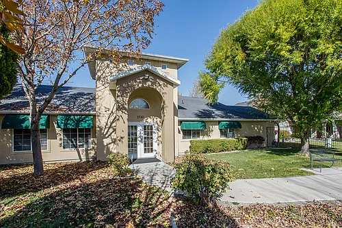 Victoria Woods (55+ Community) Photo 1