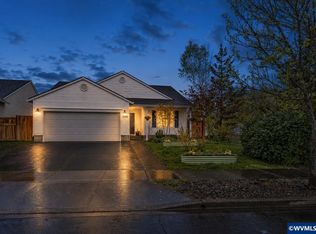 2443 SW Taylor Dr, McMinnville, OR 97128
