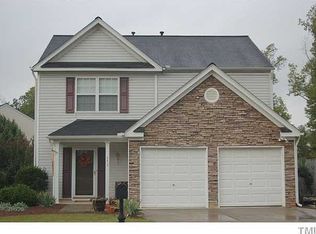 112 Chilmark Ridge Dr, Holly Springs, NC 27540