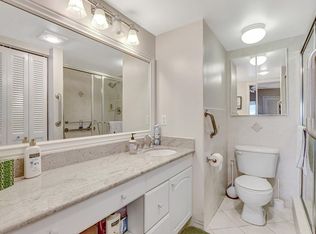 3026 Lincoln B, Boca Raton, FL 33434