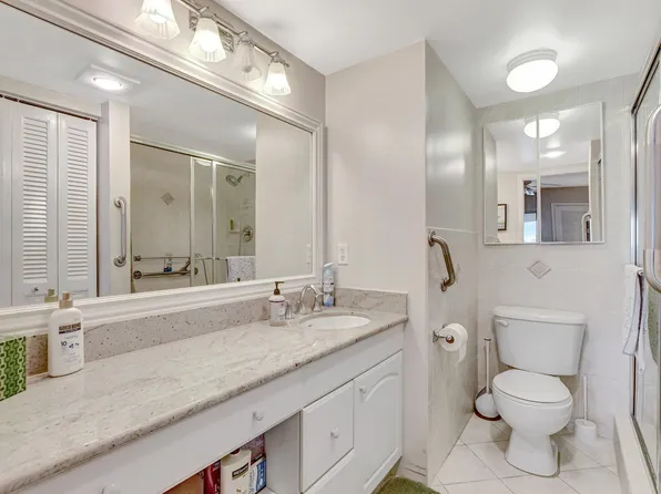 3026 Lincoln B, Boca Raton, FL 33434