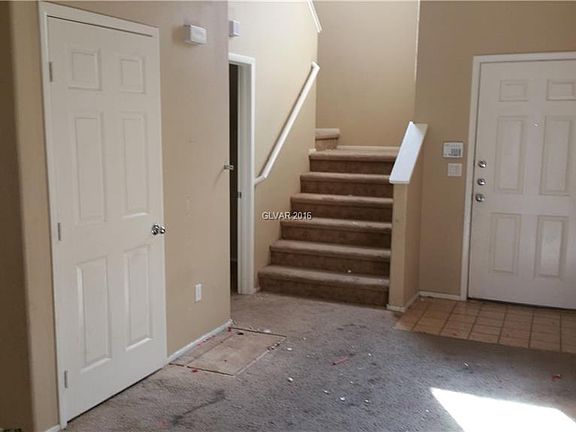 2nd image of 3648 Carisbrook Dr #0