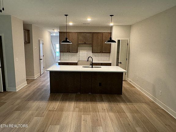 4th image of 8984 Keenberg Ln