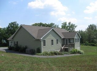 22 Gill Rd, Mohnton, PA 19540