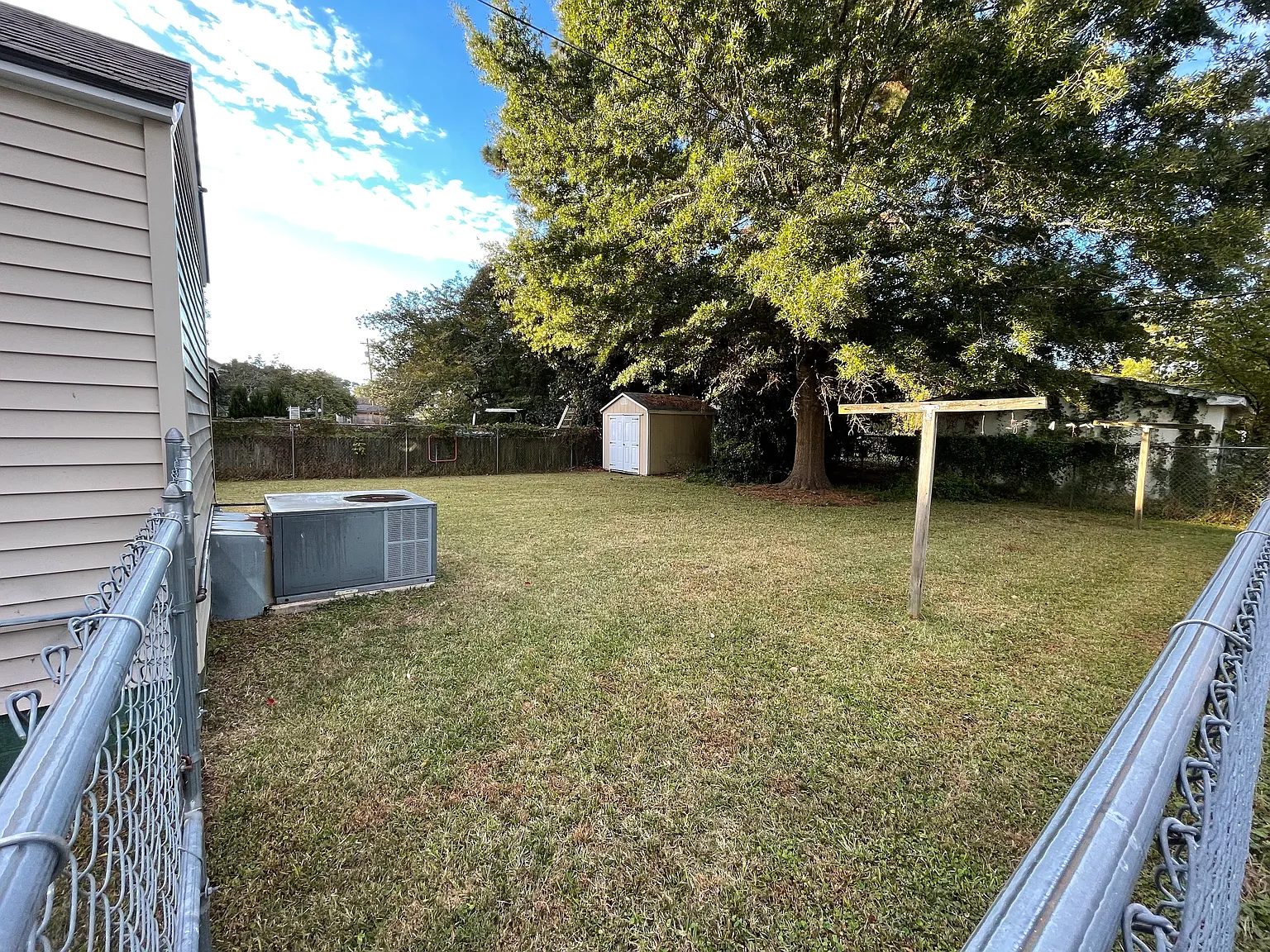 Maple St, Elizabeth City — Photo 1