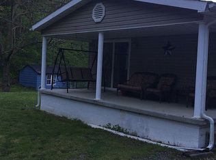 7096 Straight Hollow Road, Pinsonfork, KY 41555