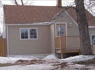 1726 Burdick Expy E, Minot, ND 58701